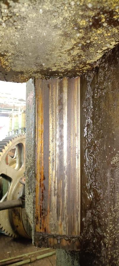 Used 1250 tons Press Trimming WMW Erfurt PKZe1250