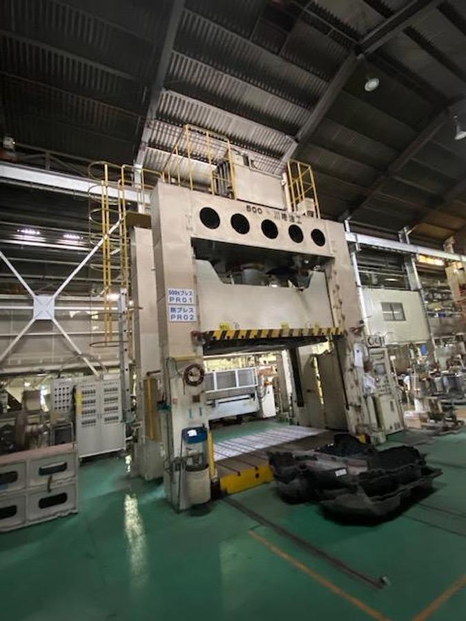 Used 500 tons Press Sheet Stamping Hydraulic Kawasaki