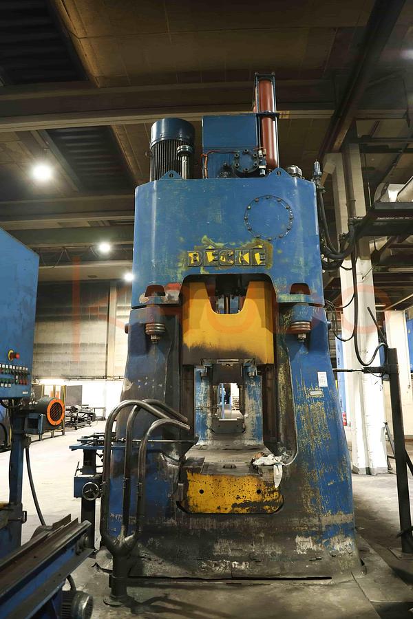 Used 1994 Beche KGH4B