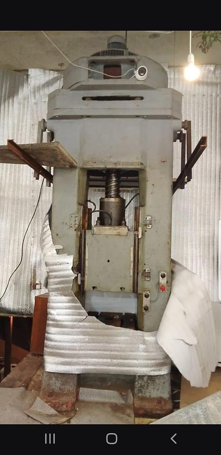 Used 160 tons Press Friction Screw Stanko FB1732