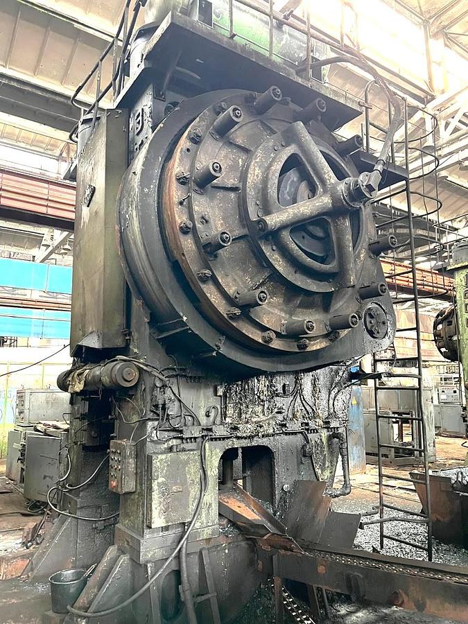 Used 1600 tons Press Hot Forging Voronezh К8542