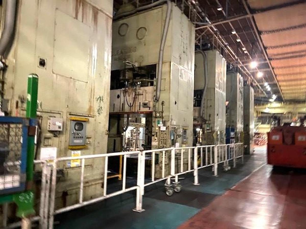 Used 500 tons Sheet Stamping Line Mechanical Clearing