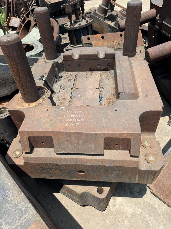 Used 1300 tons Press Hot Forging Massey