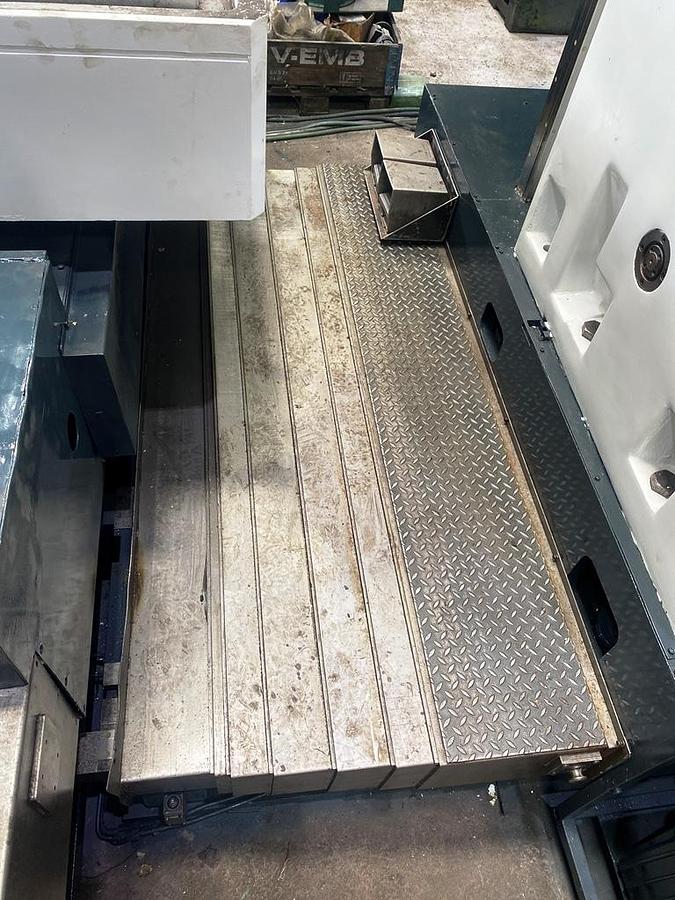 Used Borer Horizontal Ram Type CNC Ernault Somua Crucifor 40 FC-TC 200