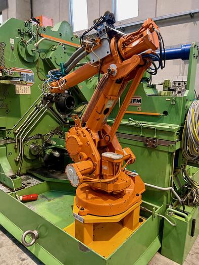 Used Radial Forging SKK10 GFM