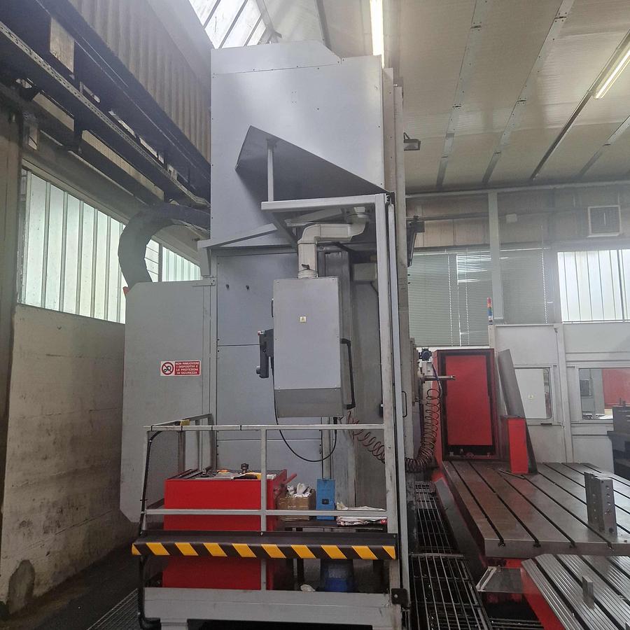 Used Borer Horizontal Floor Type CNC EMSIL