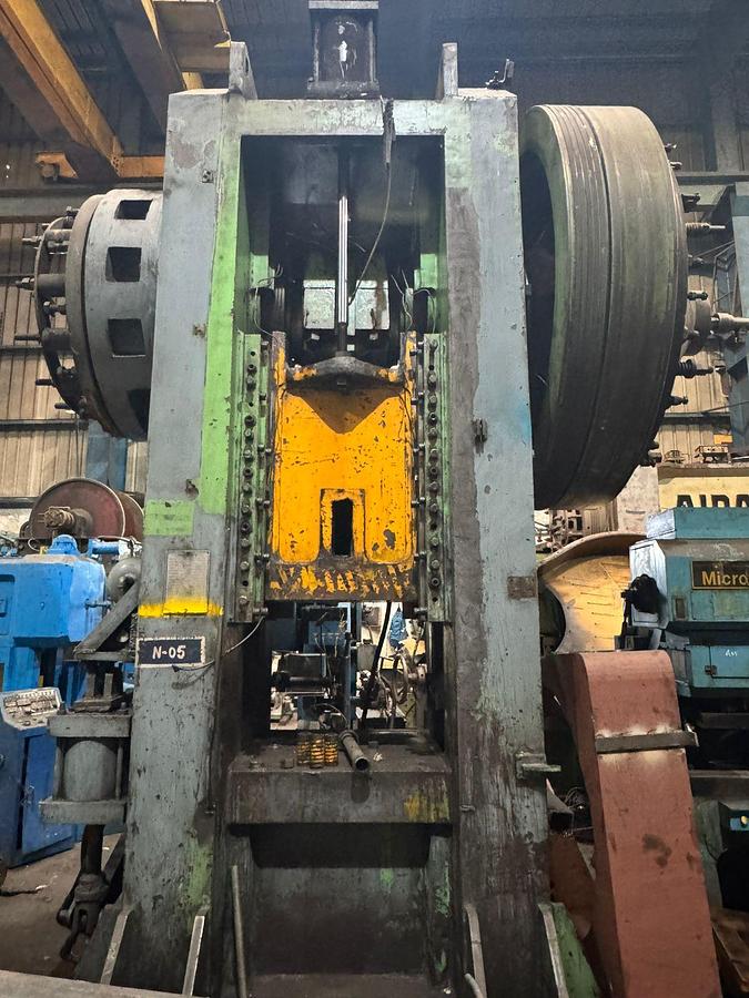 Used 1000 tons Press Hot Forging Narendra NHF-1000