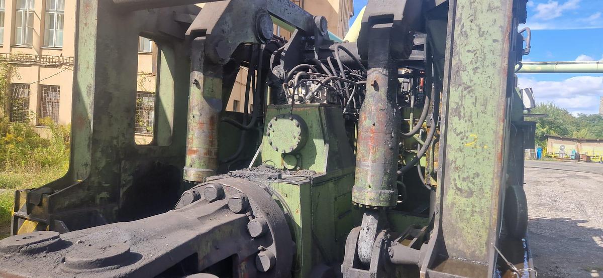 Used 13 tons Manipulator Dango & Dienenthal S260H