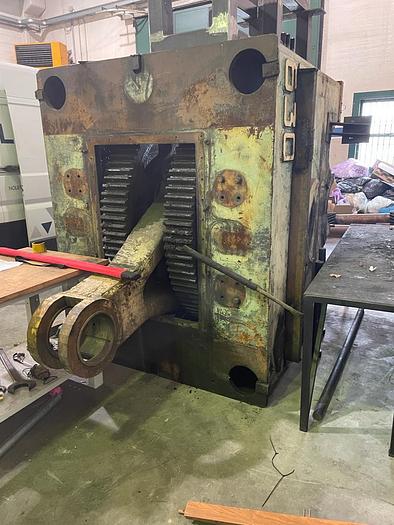 Used Press Trimming K9538