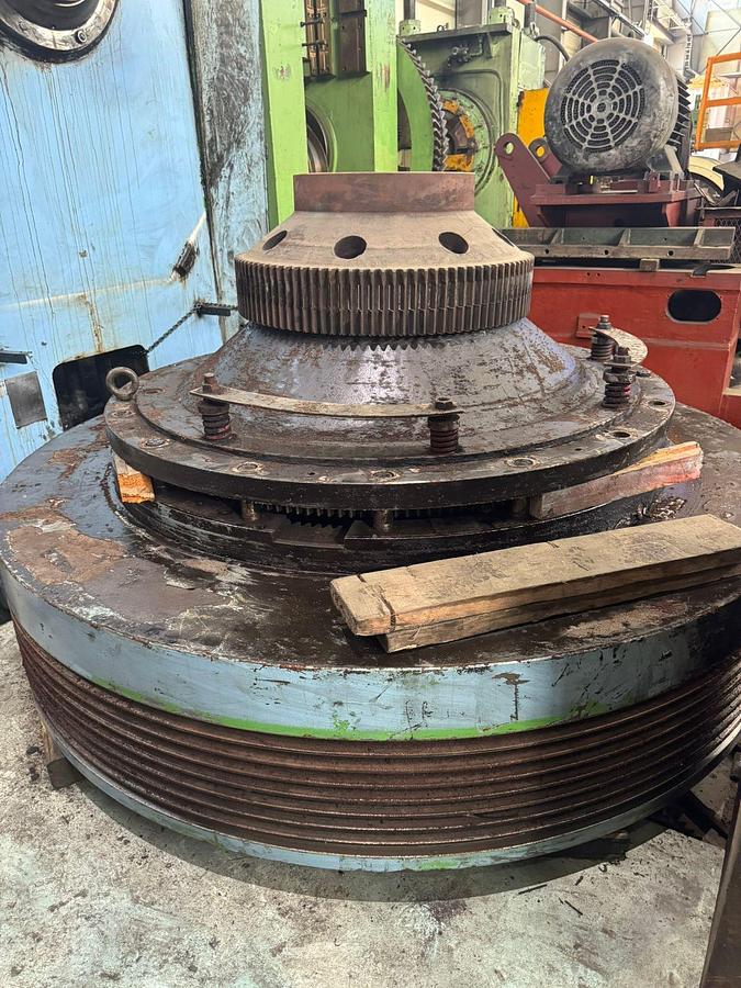 Used 1300 tons Press Hot Forging Hosung HFP-1300