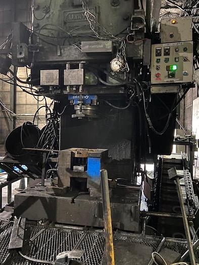 Used 450 tons Press Hot Forging Manyo LP450