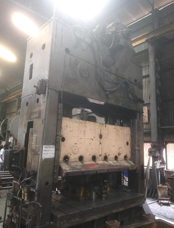 Used 315 tons Press Sheet Stamping Mechanical WMW Erfurt