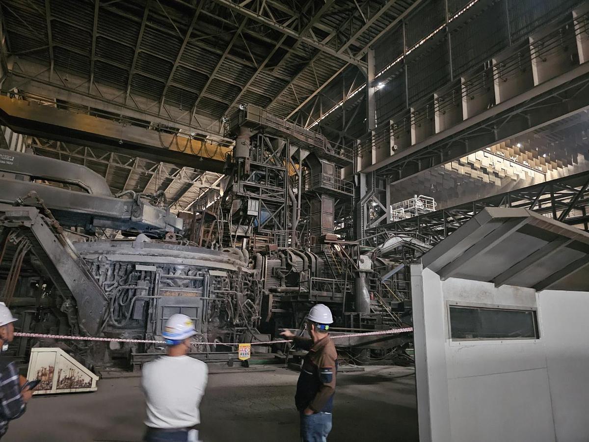 Used Electric Arc Furnace and Hot Rolling Mill Danieli