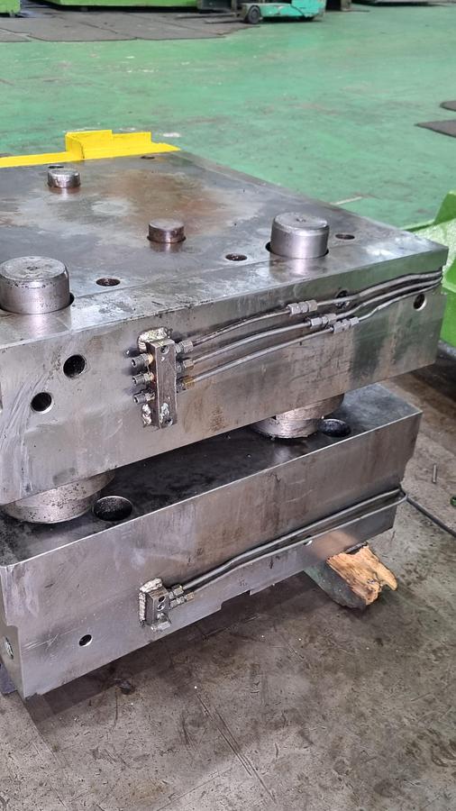 Used 1000 tons Hot Forging Line Eumuco