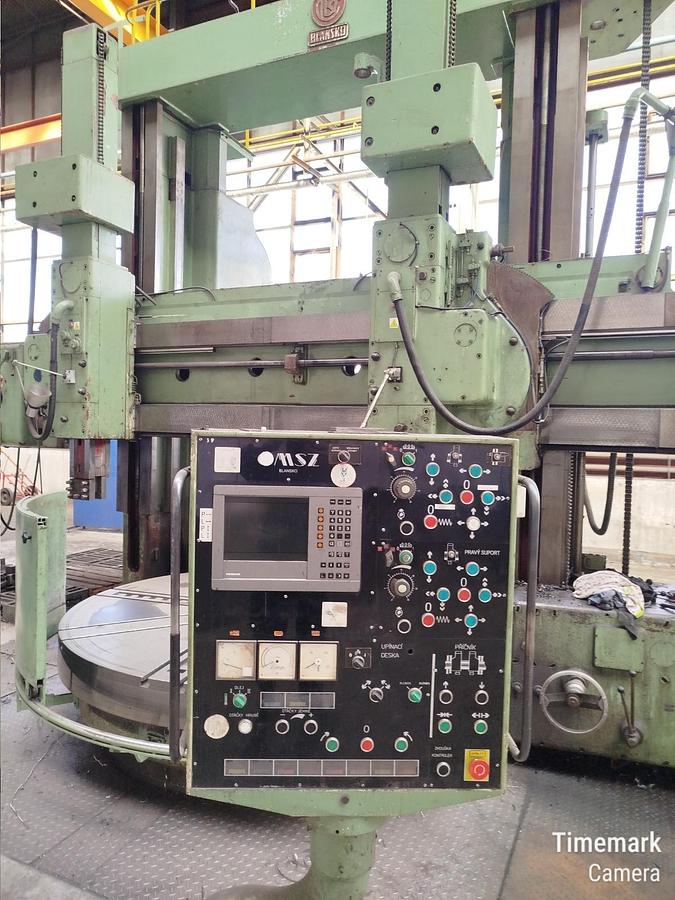 Used Lathe Vertical Turning Tos SK25B