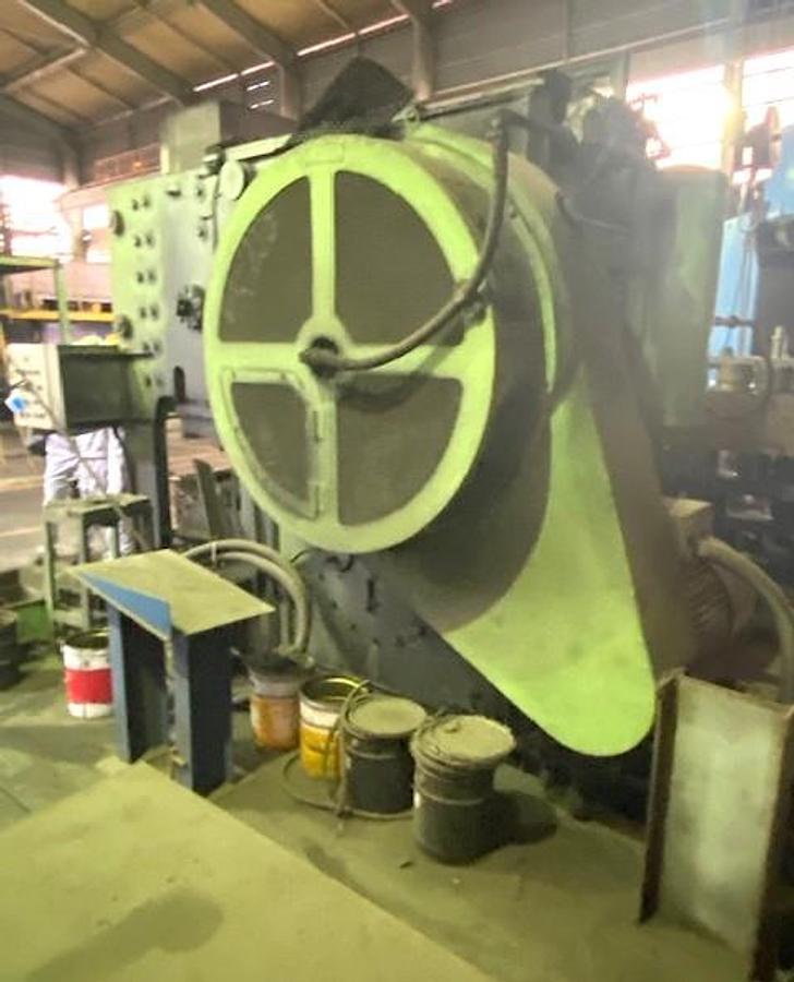 Used 600 tons Press Hot Forging Manyo