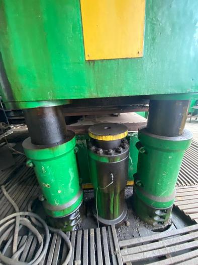 Used 2000 tons Press Forging Hydraulic Russian D2243