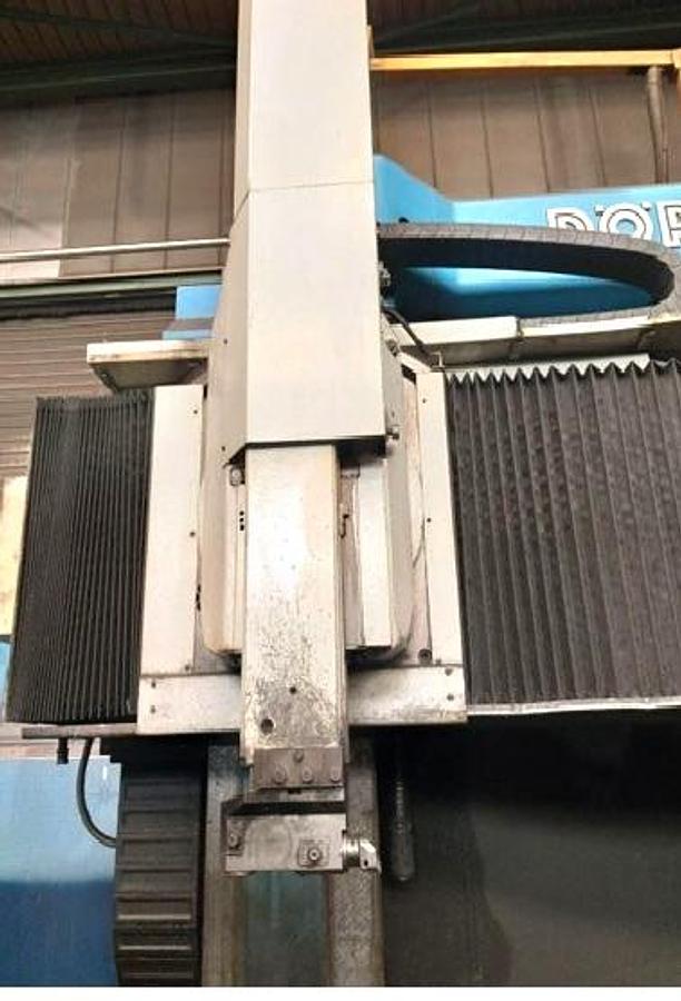 Used Lathe Vertical Turning CNC Doerries SD250