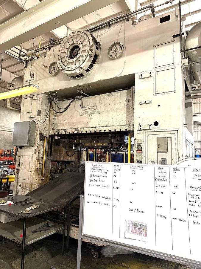 Used 600 tons Press Sheet Stamping Mechanical Danly S4600108 - 72