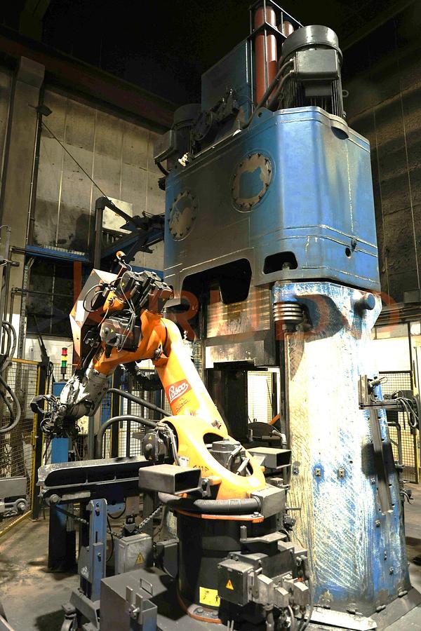 Used 2004 Beche KGH5B