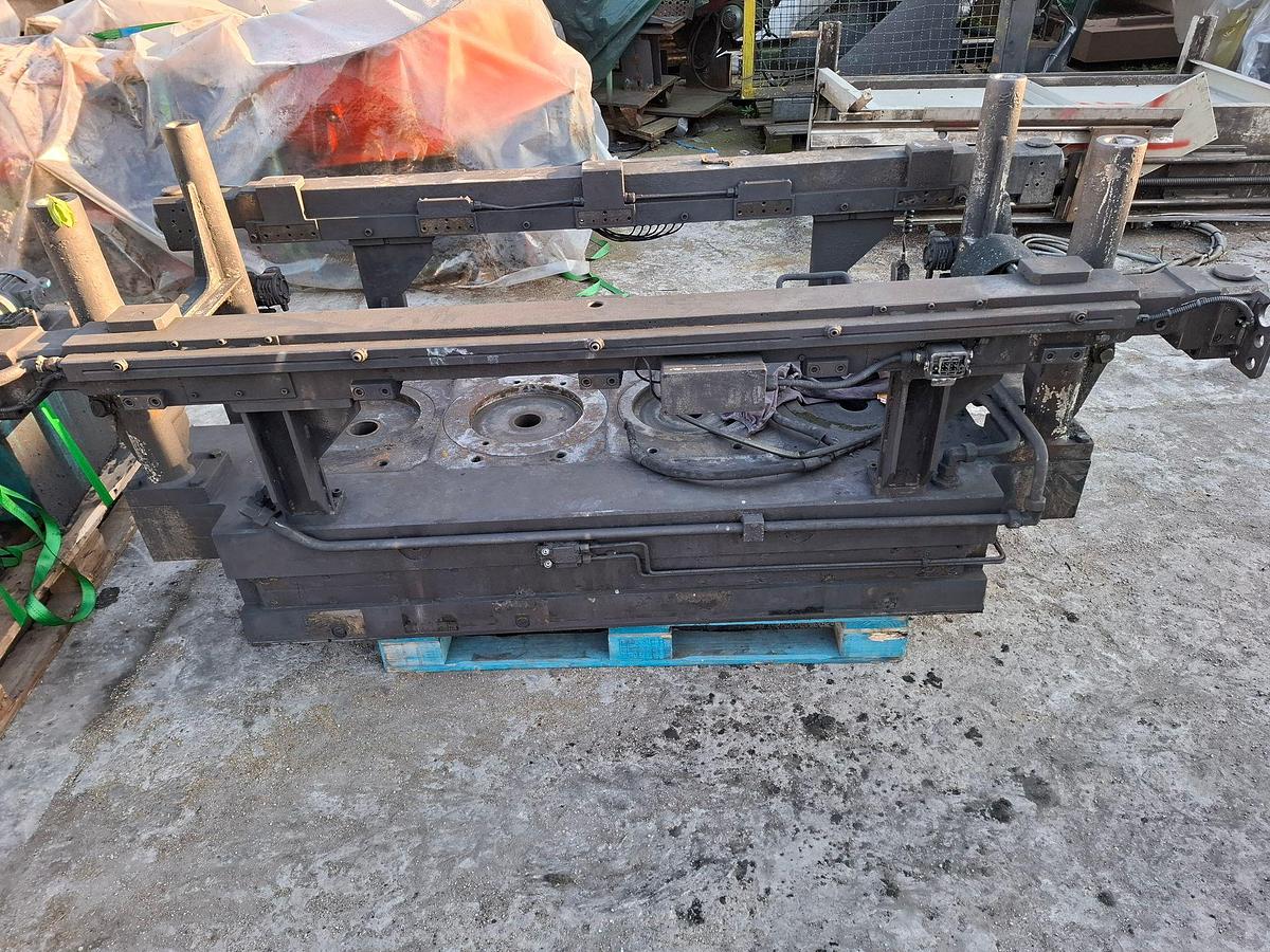 Used 2500 tons Press Hot Forging Manzoni 2500SR/TR