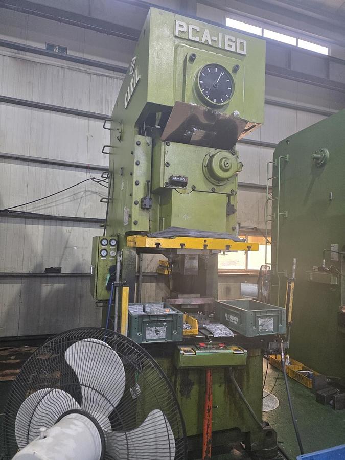 Used 160 tons Press Trimming Kukil PCA-160N