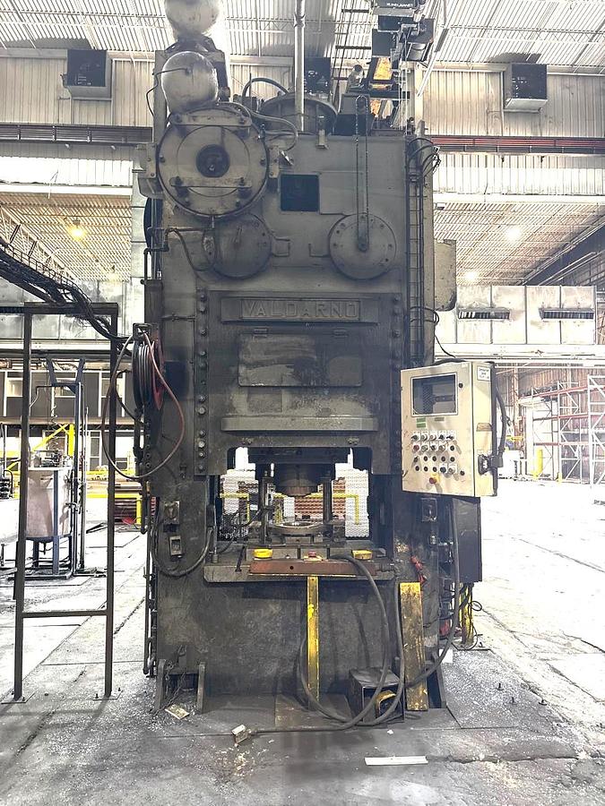 Used 2500 tons Hot Forging Line Smeral