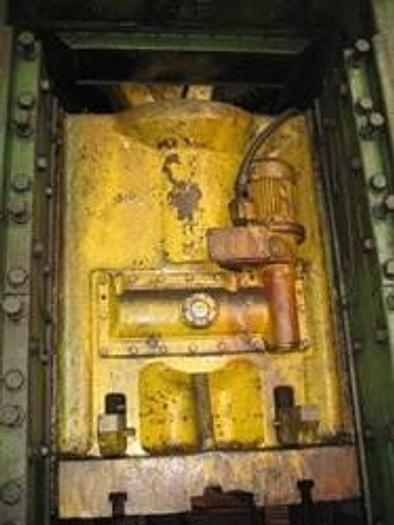 Used Press Trimming K9538