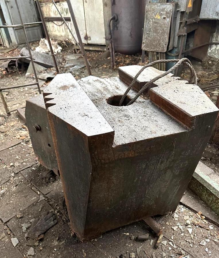 Used 5 tons Hammer Forging Pneumatic Kramatorsk 17KP