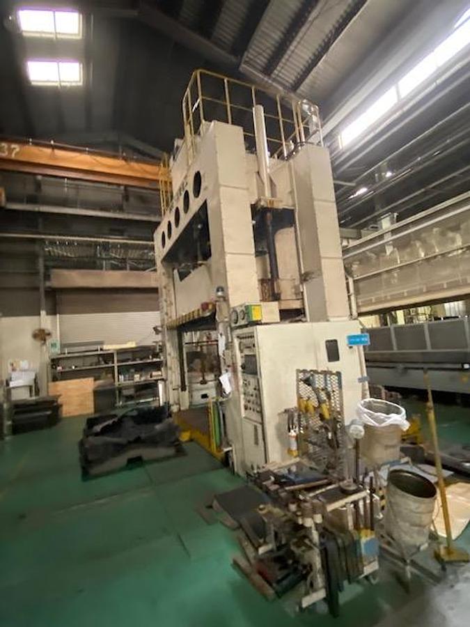 Used 500 tons Press Sheet Stamping Hydraulic Kawasaki