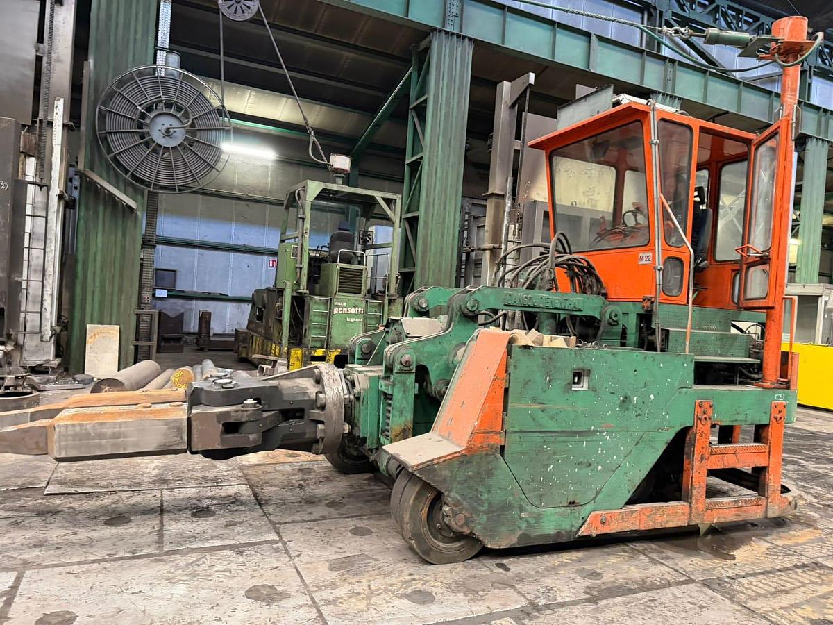 Used 3 tons Manipulator Dango & Dienenthal AMP3000