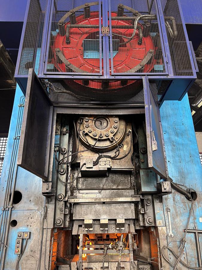 Used 4000 tons Press Hot Forging Smeral