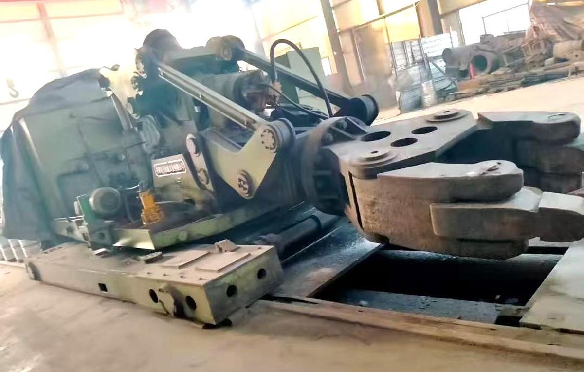 8 tons Manipulator RBM