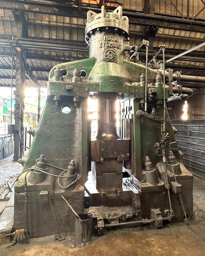 Used 3.5 tons Hammer Forging Pneumatic Huta MPM10000B