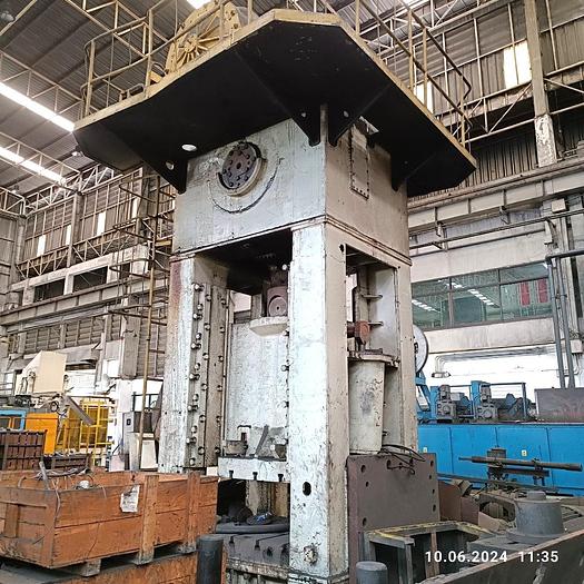 Used 630 tons Press Trimming TMP Voronezh K9538