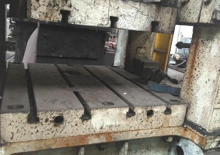 Used 630 tons Press Trimming TMP Voronezh K9538
