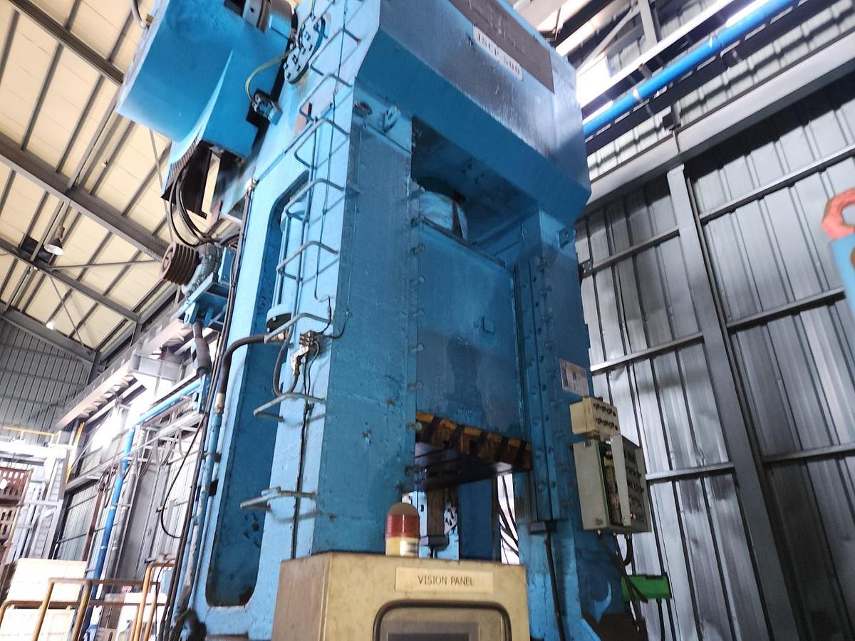 Used 500 tons Press Trimming Jeil