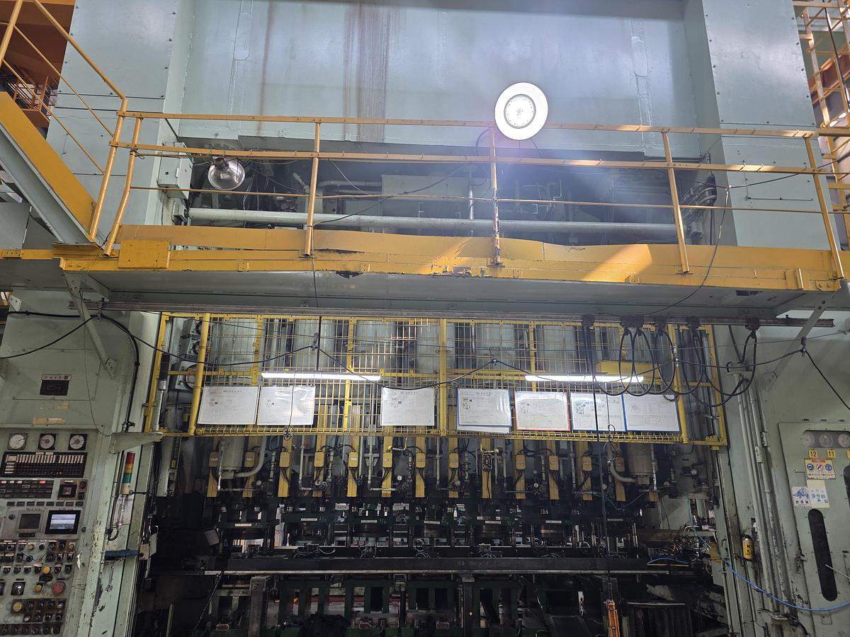 Used 3000 tons Press Transfer Mechanical Komatsu