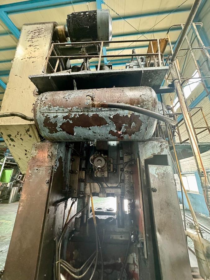 Used 1300 tons Press Hot Forging Hosung HFP-1300