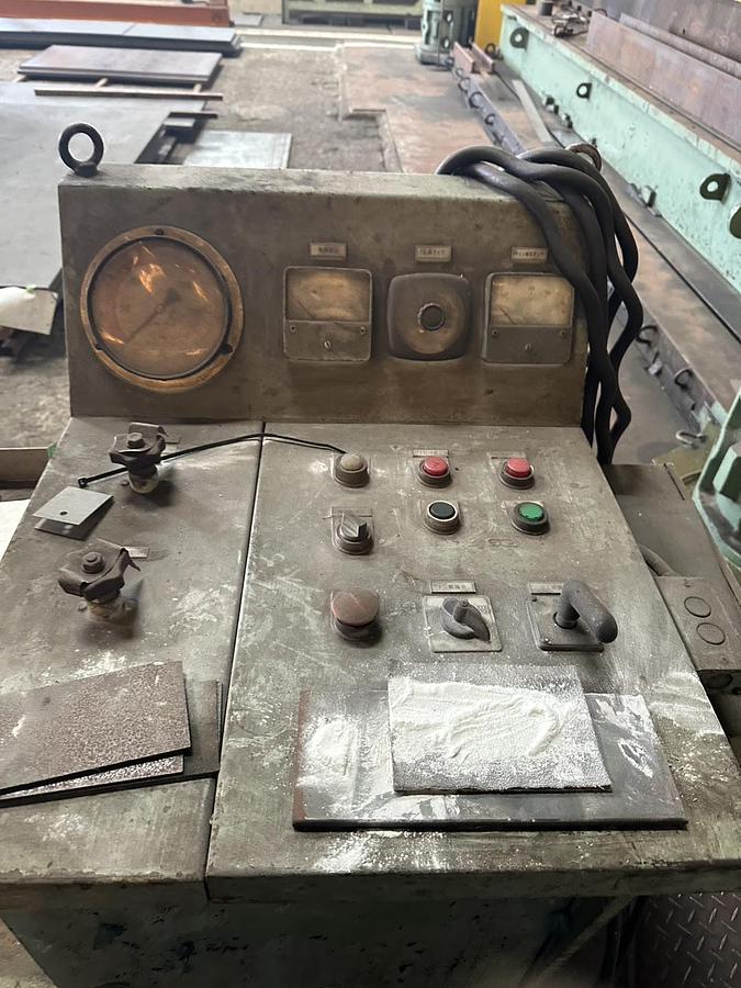 Used 2000 tons Press Sheet Stamping Hydraulic Daito KPH-2000