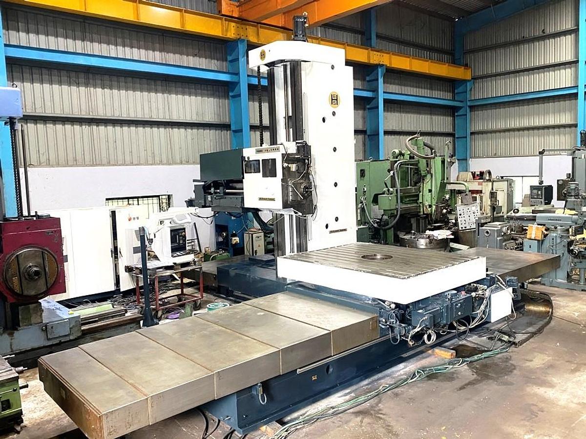 Used Borer Horizontal Ram Type CNC Ernault Somua Crucifor 40 FC-TC 200