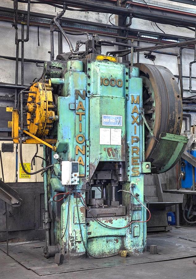Used 1000 tons Press Hot Forging National Maxipress