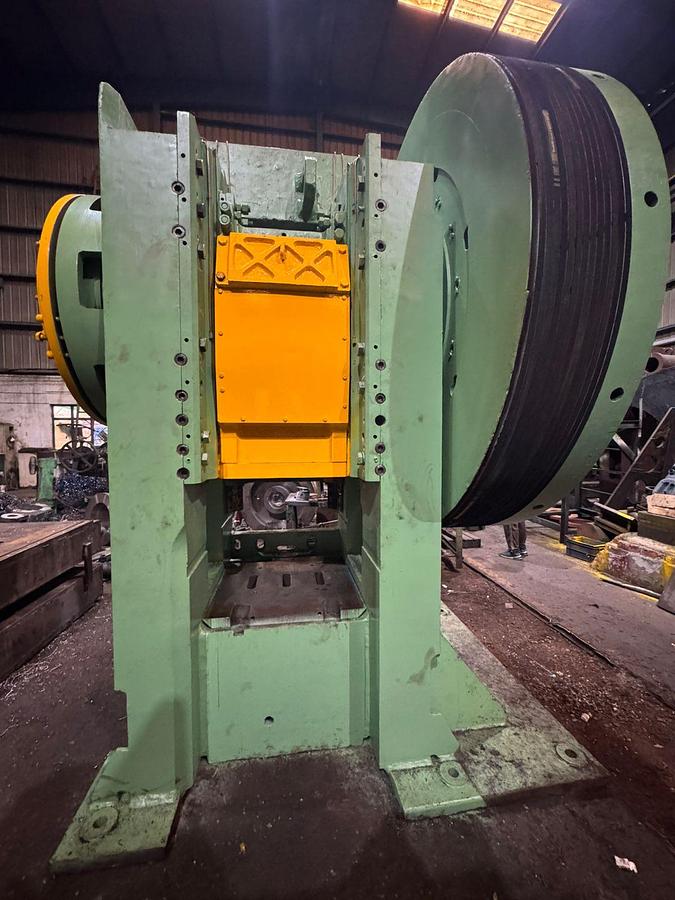 Used 1300 tons Press Hot Forging Erie