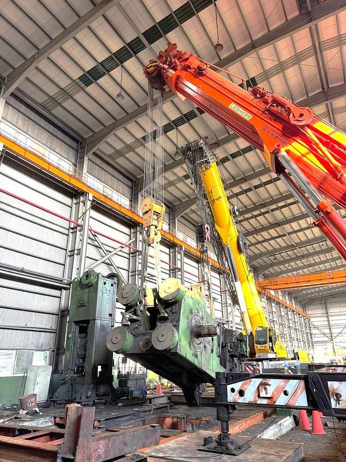 Used 2500 tons Press Hot Forging WMW Erfurt PKXW2500