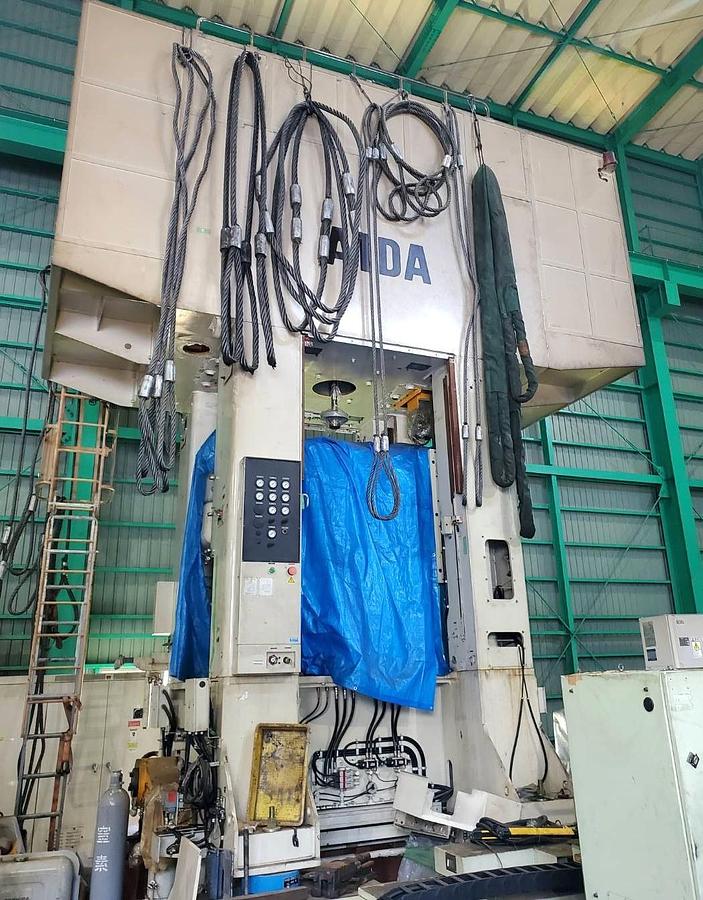 Used 600 tons Press Cold Forging Aida