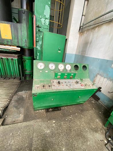 Used 2000 tons Press Forging Hydraulic Russian D2243