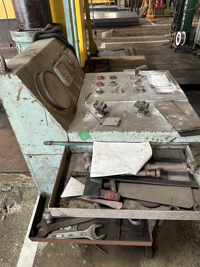 Used 2000 tons Press Sheet Stamping Hydraulic Daito KPH-2000
