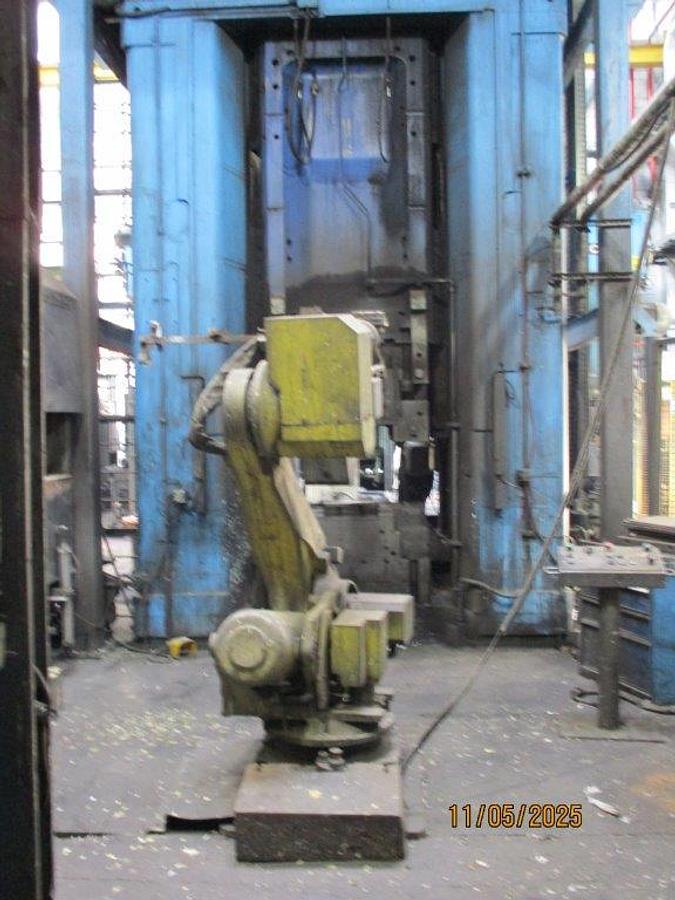 Used 3150 tons Press Friction Screw Vaccari PVE560