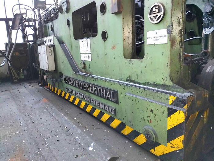 Used 13 tons Manipulator Dango & Dienenthal