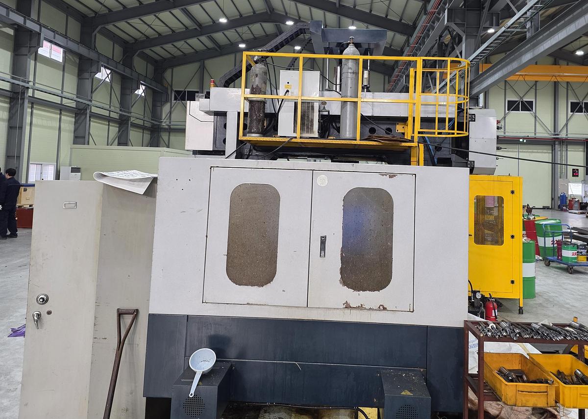 Machining Center Vertical Pinnacle DV-1742